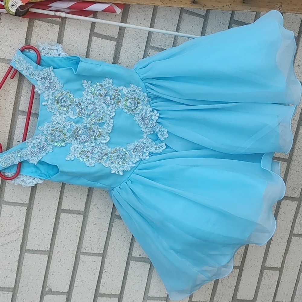 Blue dress - Picture 8 of 14